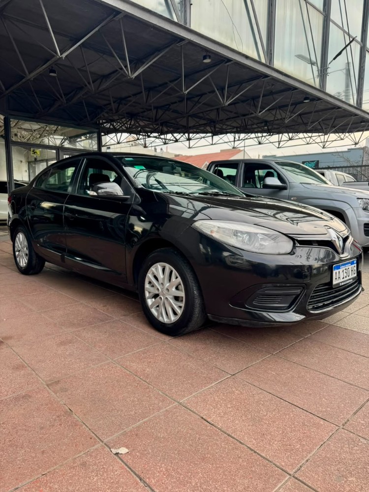 Renault FLUENCE 1.6 DYNAMIQUE — foto 3